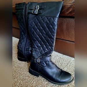 Black Boots Size 7us